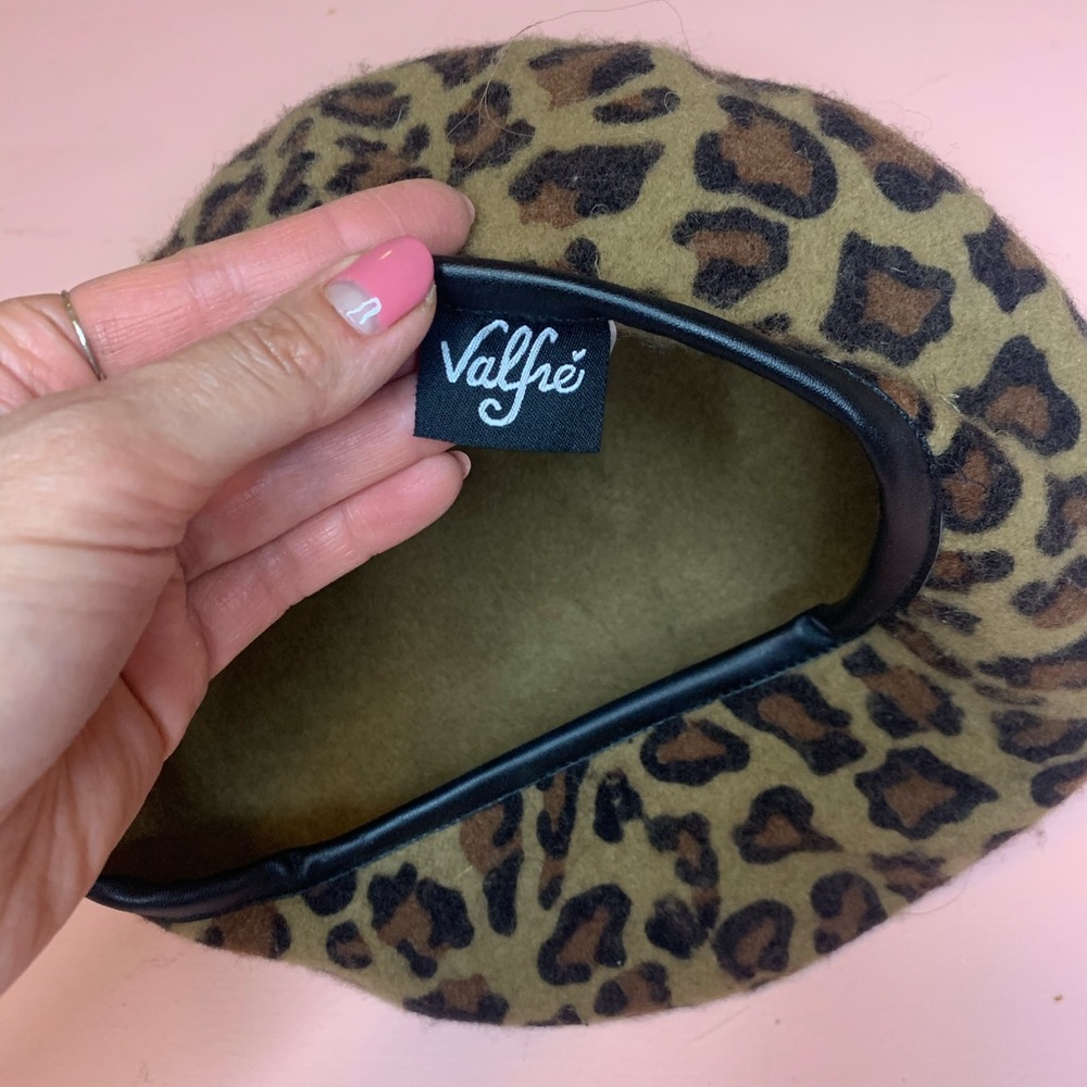 RARE Valfre Beret